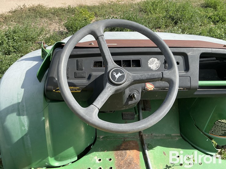 john-deere-gator-image-11