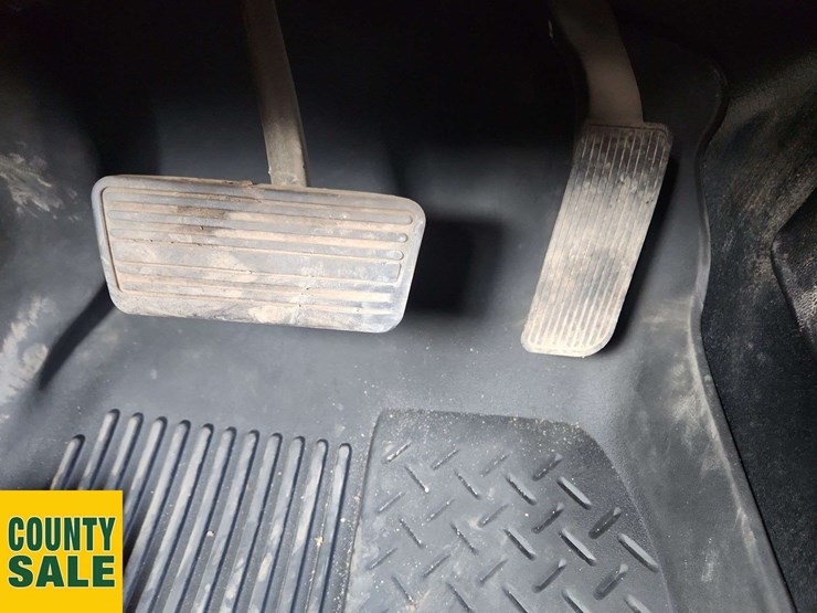 2019-chevrolet-silverado-1500-image-14