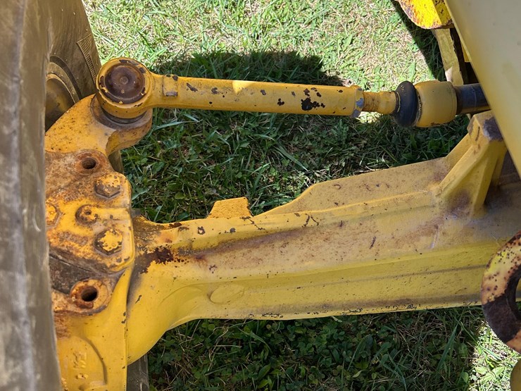 2008-komatsu-wb146-5-image-10