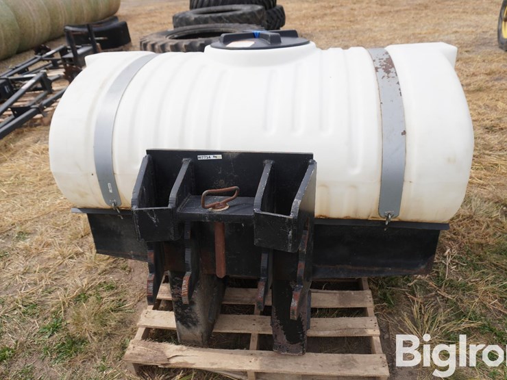 new-holland-super-steer-300-gallon-front-mount-tank-w/mounts-image-2