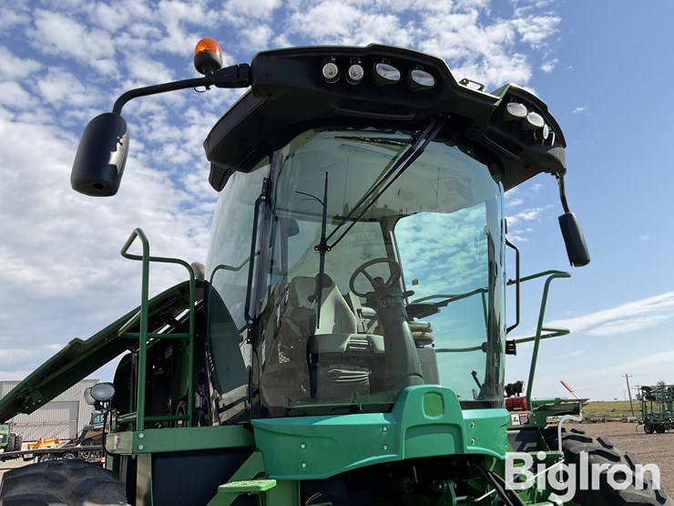 2016-john-deere-w235-image-19