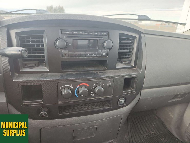 2008-dodge-ram-1500-image-12
