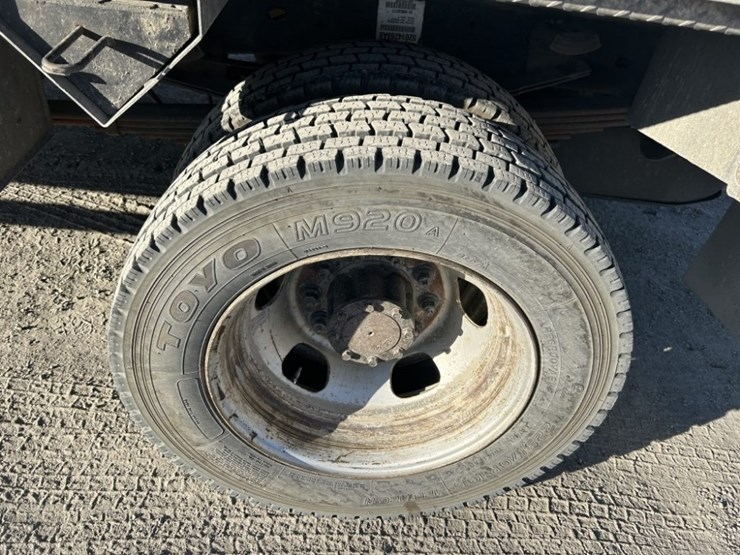 2009-dodge-ram-5500-image-33