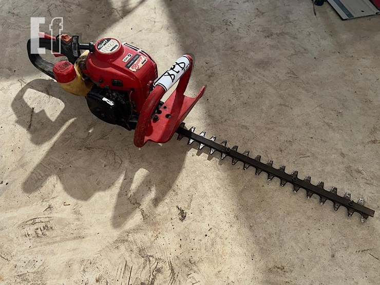 shindaiwa-hedge-trimmer-image-2