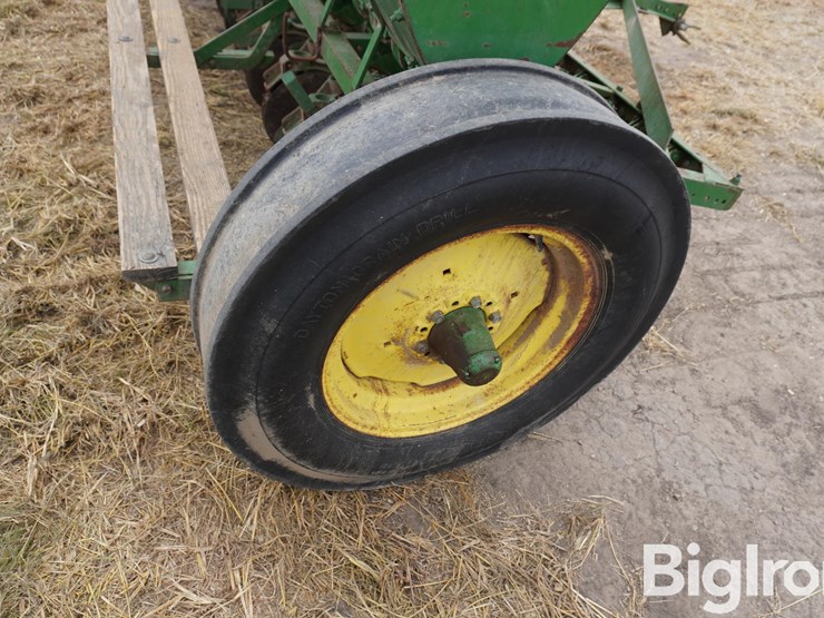 john-deere-bb-image-16