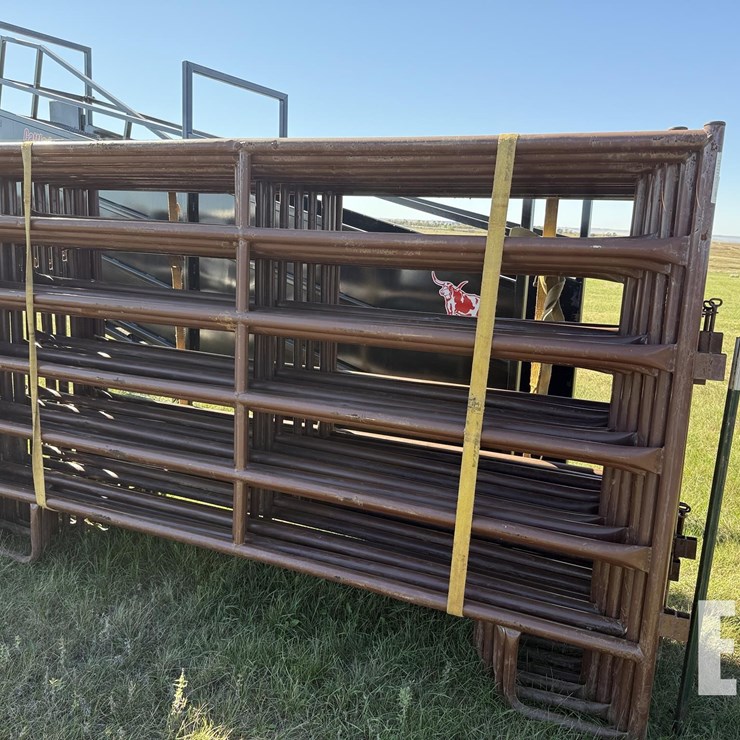 18X HIQUAL 10' PANELS