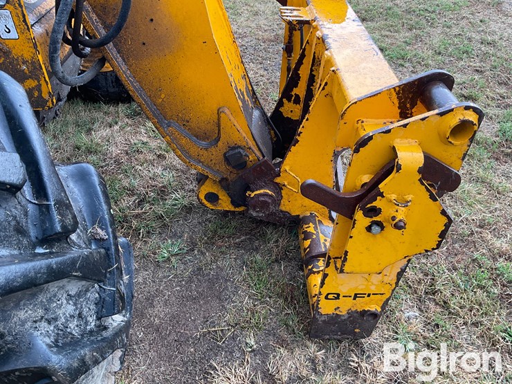 2014-jcb-526-56-image-17