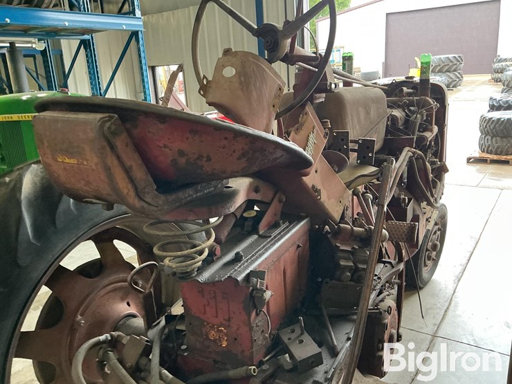 1957-case-ih-450-image-18