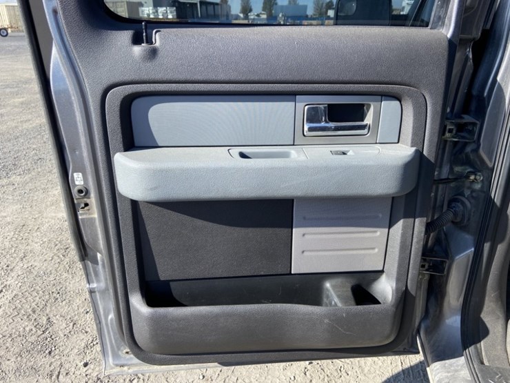 2011-ford-f150-image-26