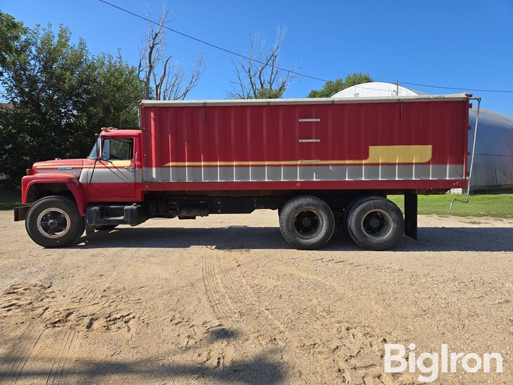 1977-international-loadstar-image-8