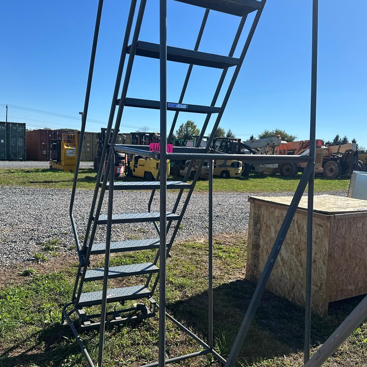 Step Ladder
