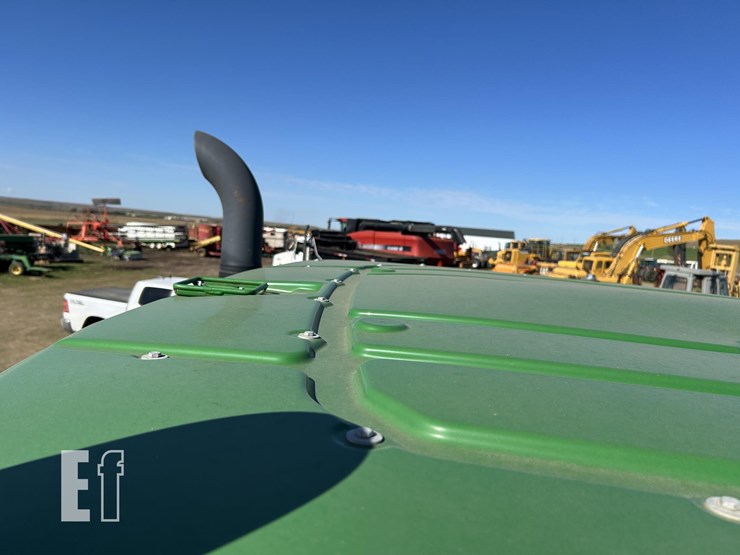 2016-john-deere-9620rx-image-77