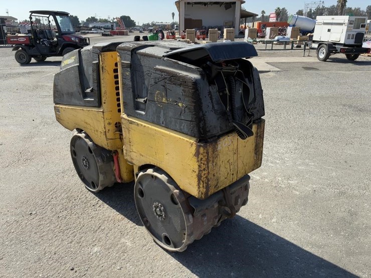 2012-bomag-bmp8500-image-4