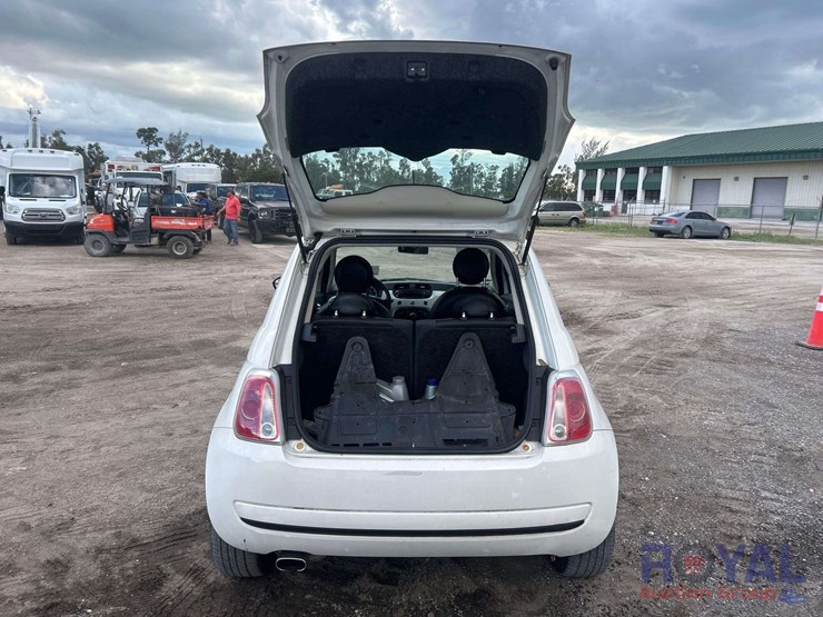 2013-fiat-500-image-22