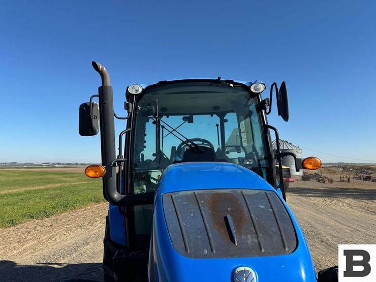 2014-new-holland-t4.105-image-12