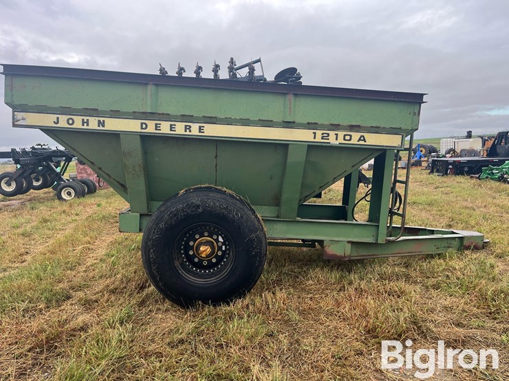 john-deere-1210a-image-4