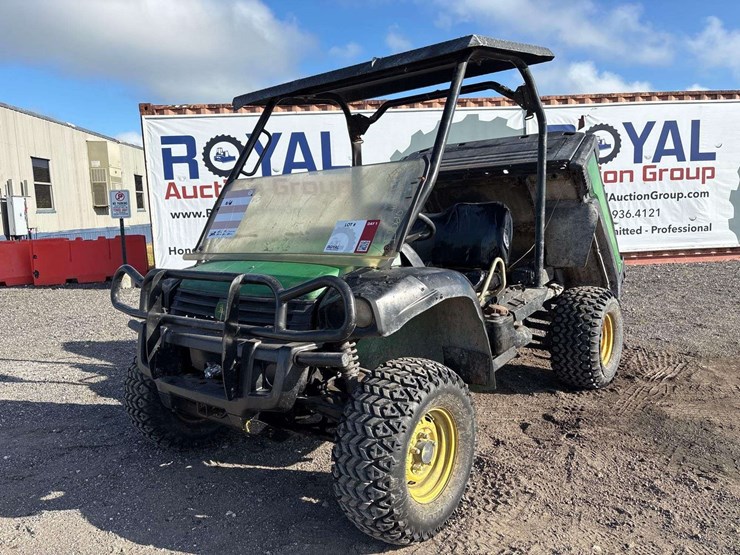 john-deere-gator-image-15
