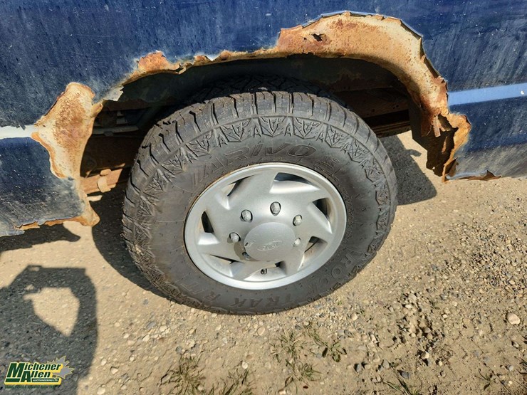 non-operable-2007-ford-e-series-s/a-bucket-van-image-26