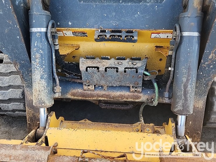 2018-deere-333g-image-20