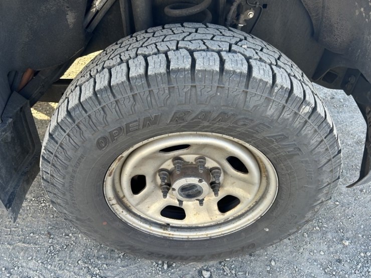 2017-ford-f350-image-35