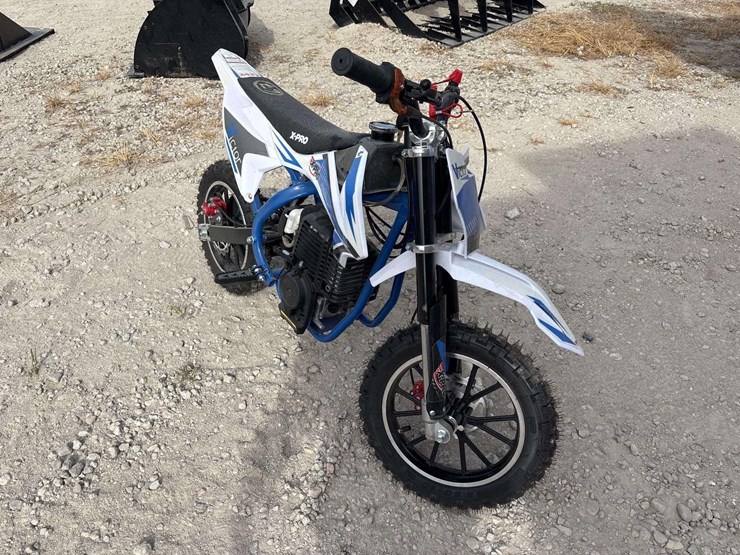 kids-dirt-bike-image-1