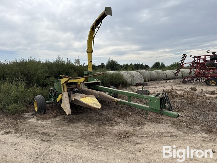 1983-john-deere-3960-image-3