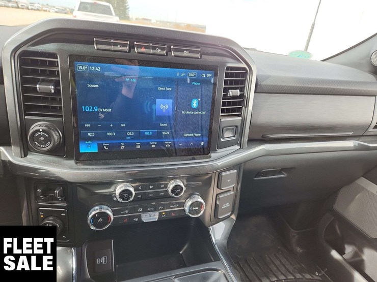 2022-ford-f150-xlt-image-9
