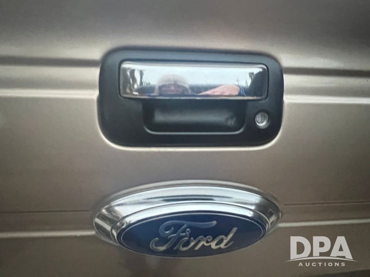 2013-ford-f150-image-14