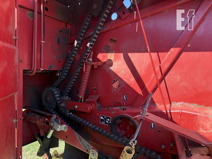 new-holland-688-image-24