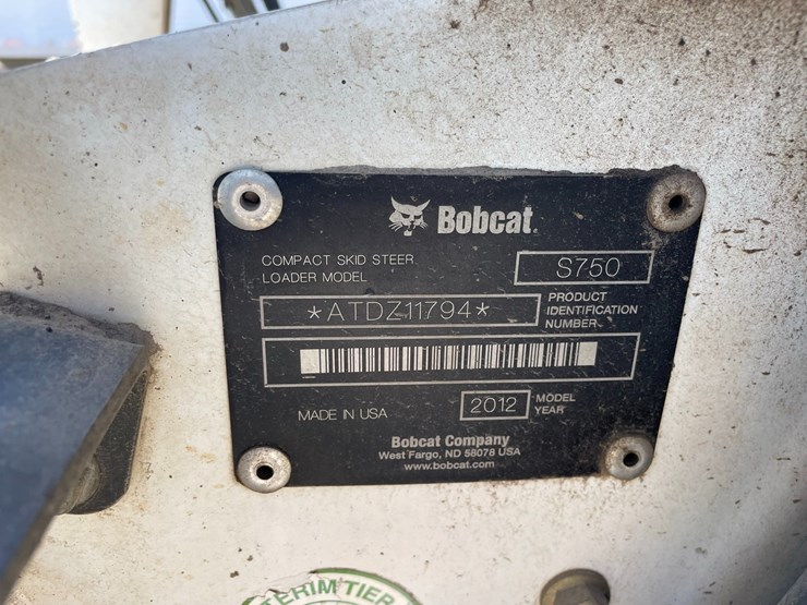2012-bobcat-s750-image-36
