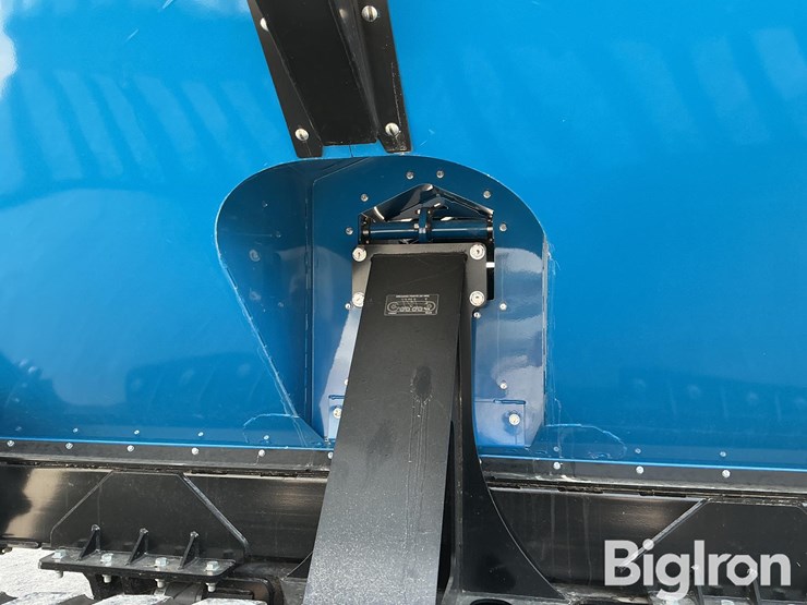 2024-kinze-1421-grain-cart-image-17