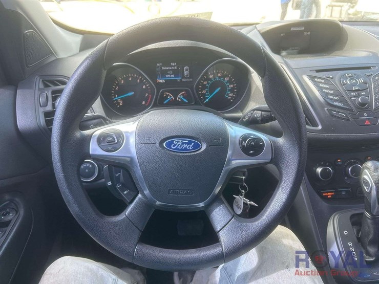 2016-ford-escape-image-14