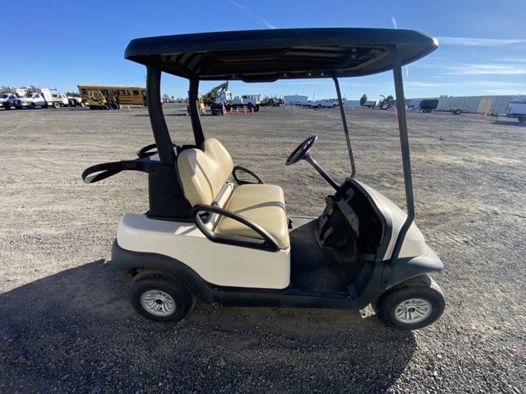 club-car-precedent-golf-cart-image-6