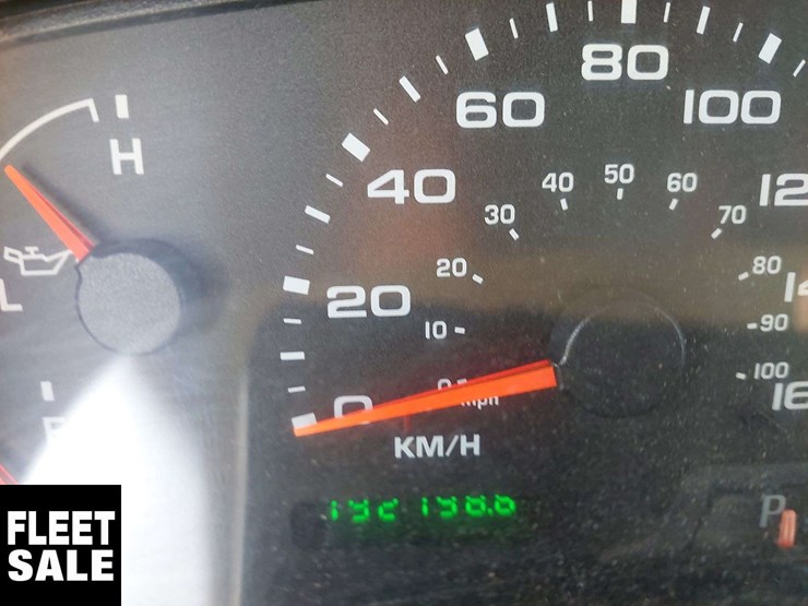 2004-ford-f350-image-7