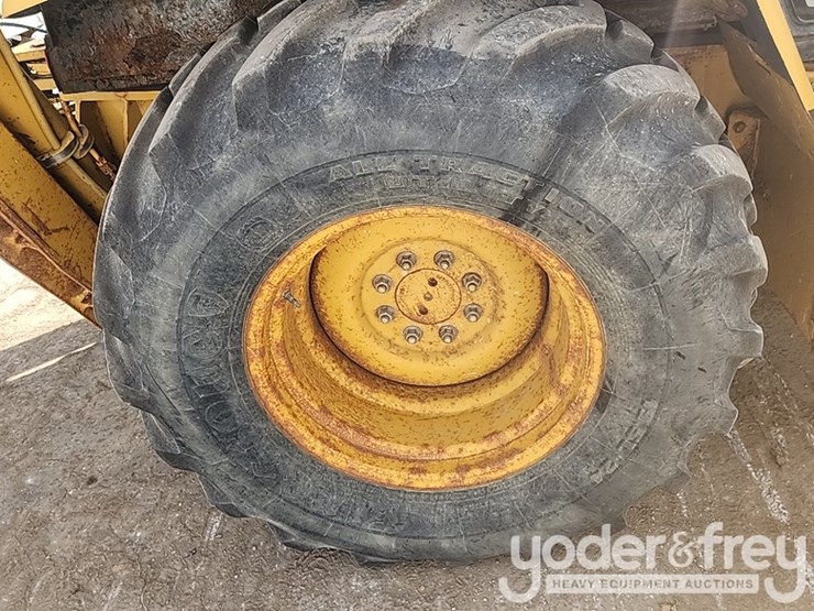 2003-caterpillar-420d-it-image-8