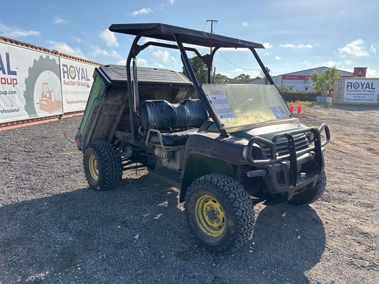 john-deere-gator-image-16