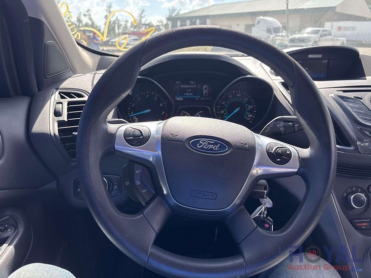 2016-ford-escape-image-14