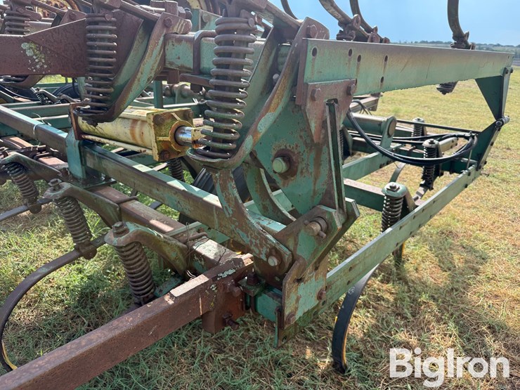 john-deere-1010-image-18