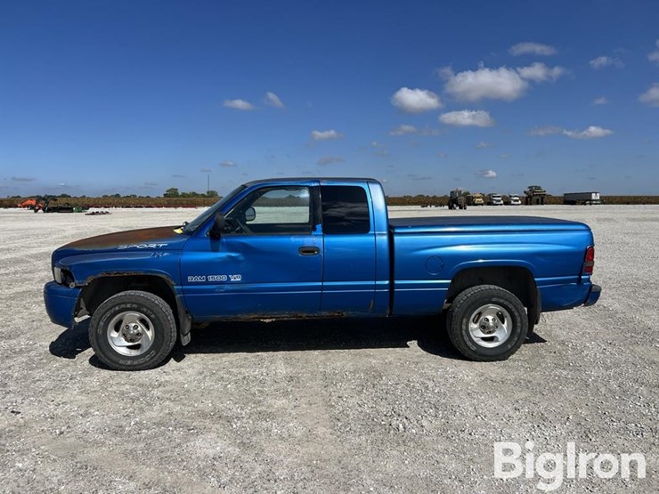 1999-dodge-ram-1500-image-8
