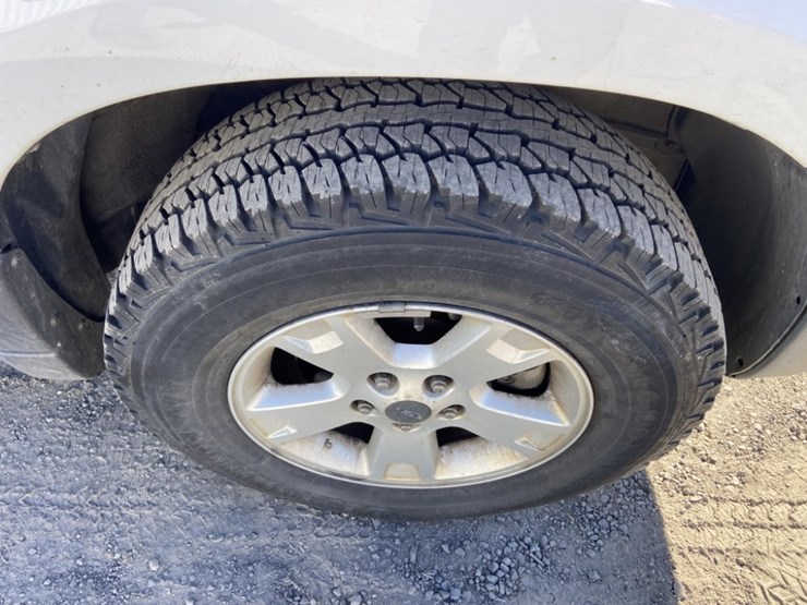 2006-ford-escape-xlt-image-27