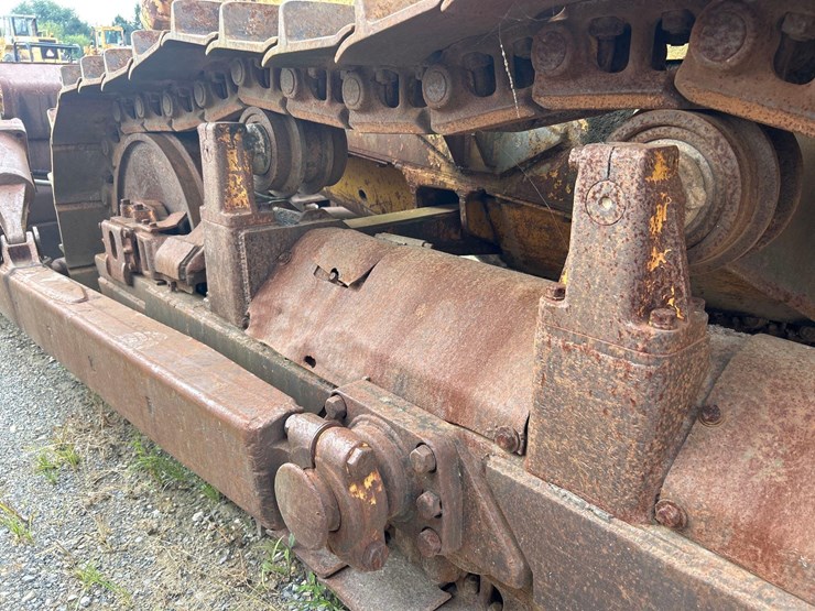 caterpillar-d6c-image-10