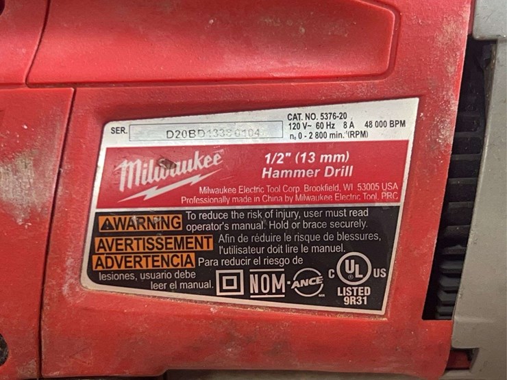 milwaukee-1/2”-hammer-drill-image-5
