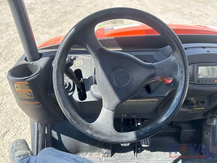 2013-kubota-rtv-x900-4x4-diesel-utility-cart-image-7