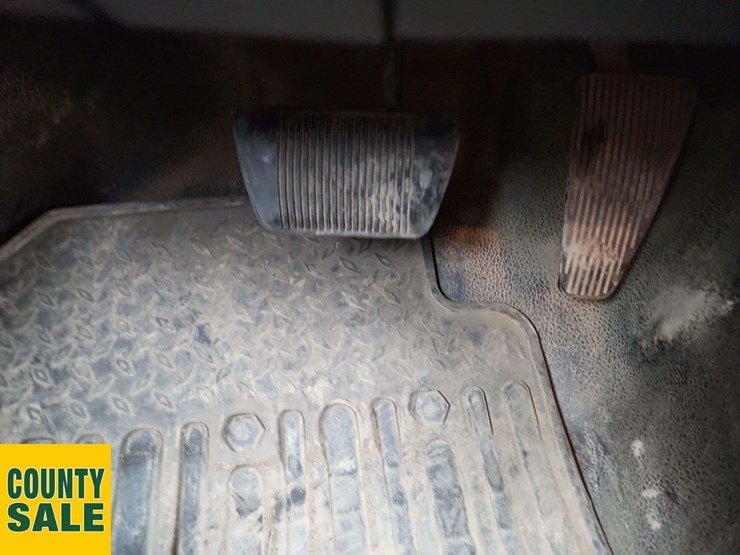 2016-ram-tradesman-image-14