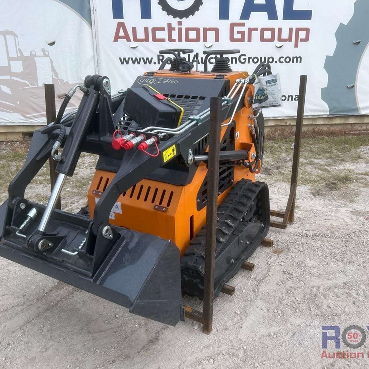 2025 LandHero LDH-HT380 Ride-On Mini Track Loader Skid Steer