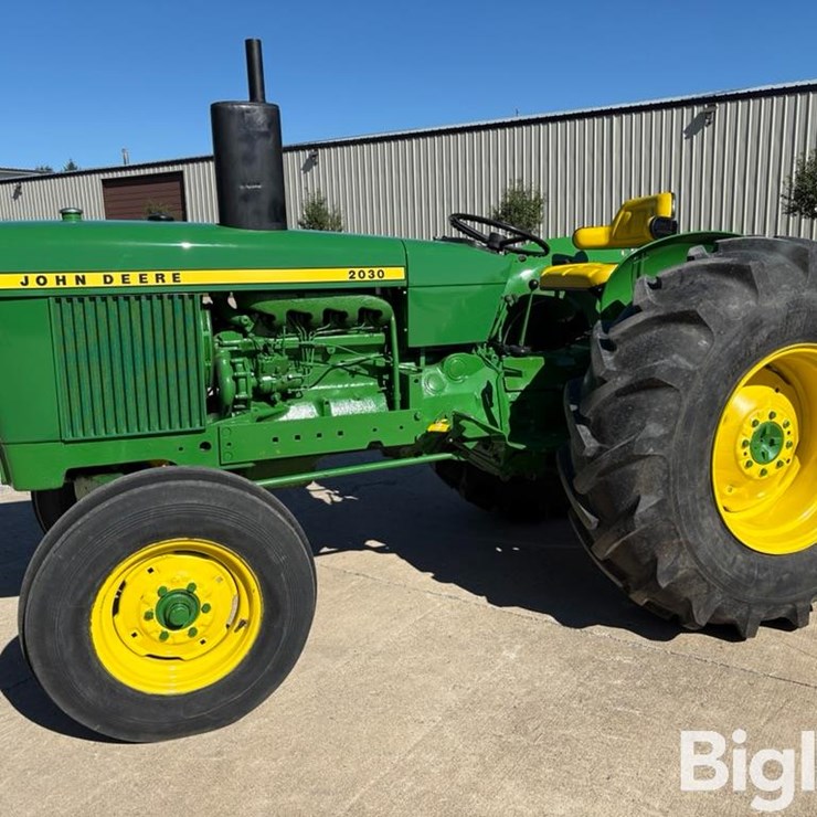 1973 JOHN DEERE 2030