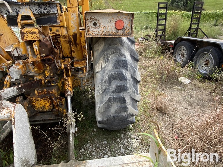 deere-500c-image-11