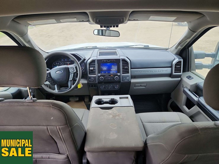 2020-ford-f350-image-23