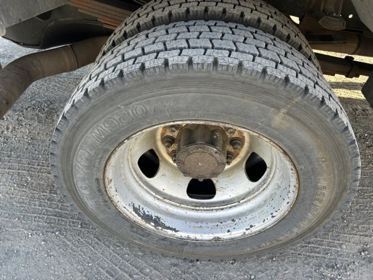 2009-dodge-ram-5500-image-34
