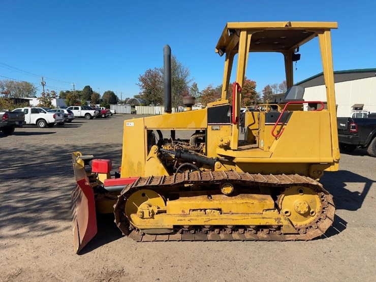 1994-caterpillar-d3c-iii-image-2